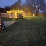 Yellowhammer Hut At Carr House Farm